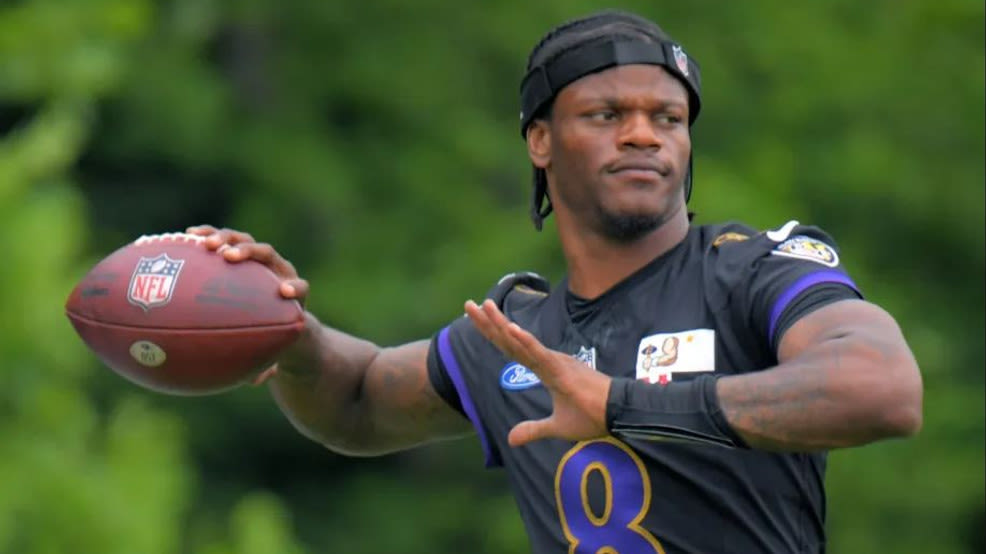 Ravens QB Lamar Jackson stacks camp practices