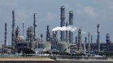 Shell cuts oil imports at Singapore refinery amid mooring repairs