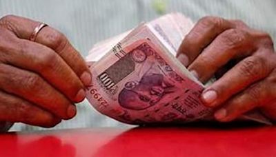 Indian rupee may test record low; budget in spotlight