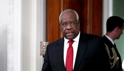 Clarence Thomas failed to disclose another trip on a GOP megadonor's private jet, senator says