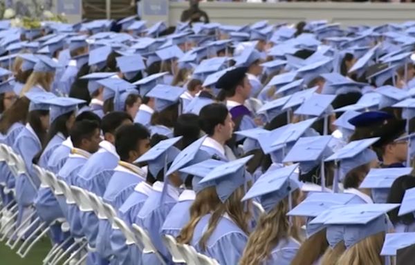 University of North Carolina at Chapel Hill graduation goes off with minor interruption
