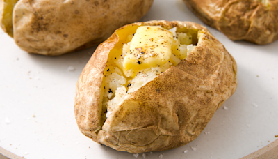 PSA: You Can Microwave A Baked Potato Before Your Oven Even Preheats