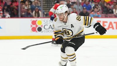 Pastrnak reacts to fight vs. Tkachuk: ‘I'd do anything for these guys'