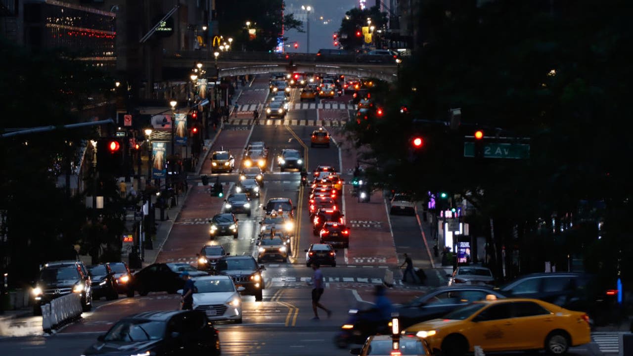 NYC congestion pricing plan indefinitely paused, Hochul says