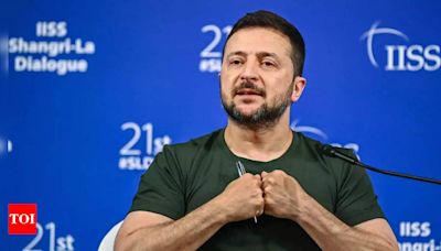 Ukraine's Zelenskyy is preparing 'comprehensive plan' to end war with Russia - Times of India