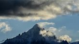 "Un choc", "un super prof"... Un enseignant meurt lors de l'ascension du Mont-Blanc, les hommages se multiplient