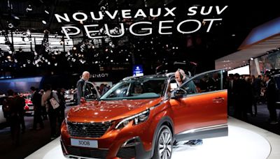 La familia Peugeot se enfrenta al descontento de los minoritarios de su holding