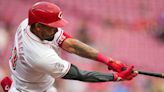 Cincinnati Reds Place Infielder on Injured List, Sign Mike Ford to One-Year Deal