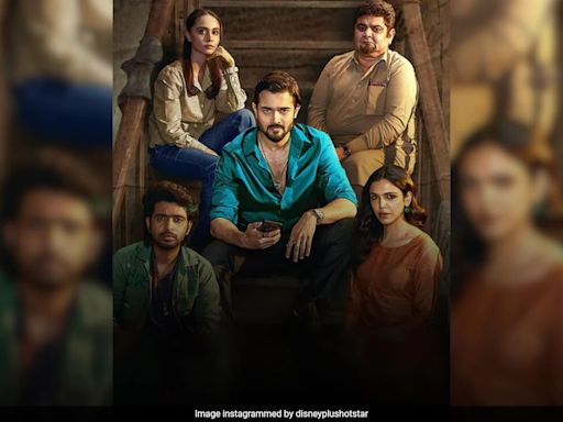 i>Taaza Khabar Season 2i> Review: Bhuvan Bam Gives The Role His Best Shot