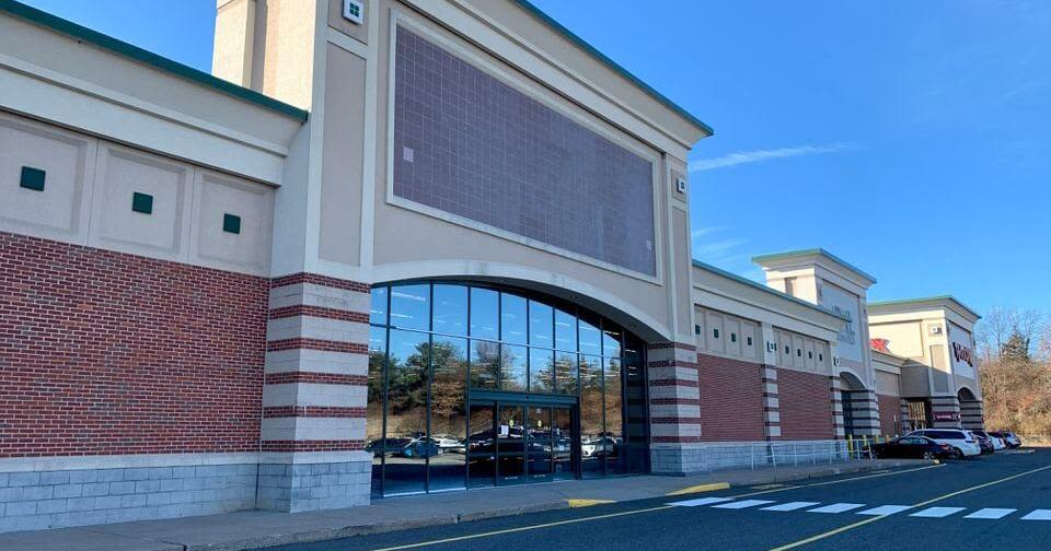 This popular mall store is closing 500+ locations, including 3 in NH