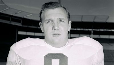 Joe Schmidt, NFL Hall of Famer and Detroit Lions Linebacker, Dies at 92: ‘The Heart of Our Team’