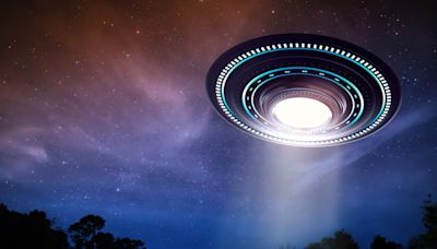 Mysterious spiral "UFO" sightings reported across US, Europe