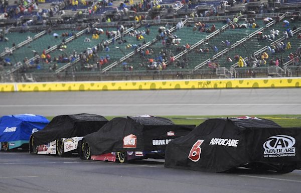 NASCAR Cup Series race at Kansas in rain delay, latest updates on start