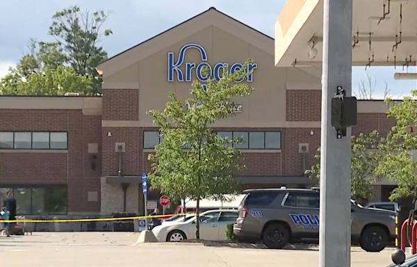 Bystander shot in gunfire exchange between suspect, police at Kroger grocery store near Cincinnati
