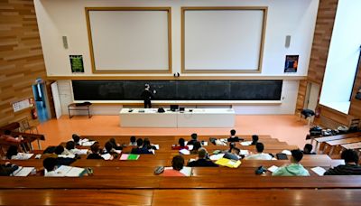 Bundestag billigt Bafög-Novelle: Studierende bekommen mehr Geld