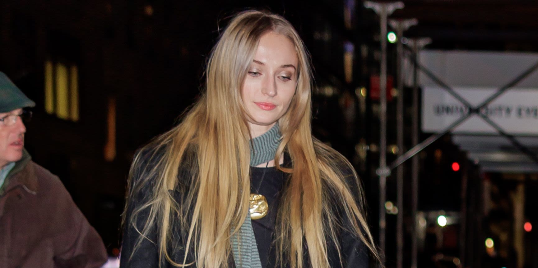 PSA: Sophie Turner just took the plunge and chopped her long hair into a lob