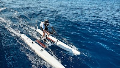 Entre 2 Grands Prix, Valtteri Bottas voyage de la Corse à Monaco... en vélo ! (+ images)