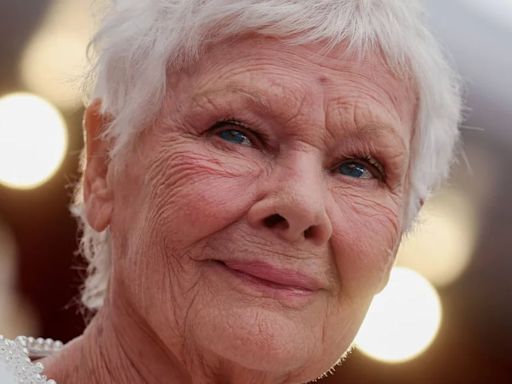 Judi Dench reveló que un director le dijo que no tenía un “rostro para el cine” en sus inicios