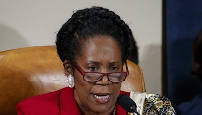 Rep. Sheila Jackson Lee announces cancer diagnosis, will miss time for treatment