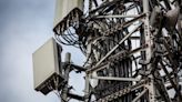 Telecom Tycoons Feel Pain From Rising Mobile Woes