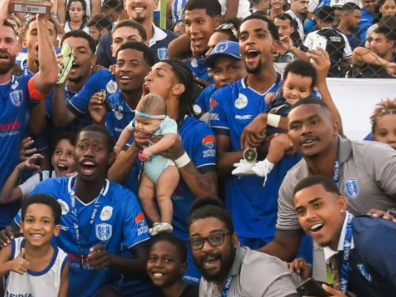 Uni Souza e Niteroiense saem na frente nas semifinais do Cariocão Série C
