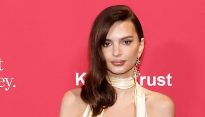 Emily Ratajkowski's Golden Goddess Gown Plunged Past Her Belly Button