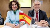 El Gobierno estudia acciones legales contra el presidente del Parlamento balear por romper una foto de Aurora Picornell