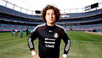 Guillermo Ochoa nunca estará por encima de Jorge Campos: Luis García