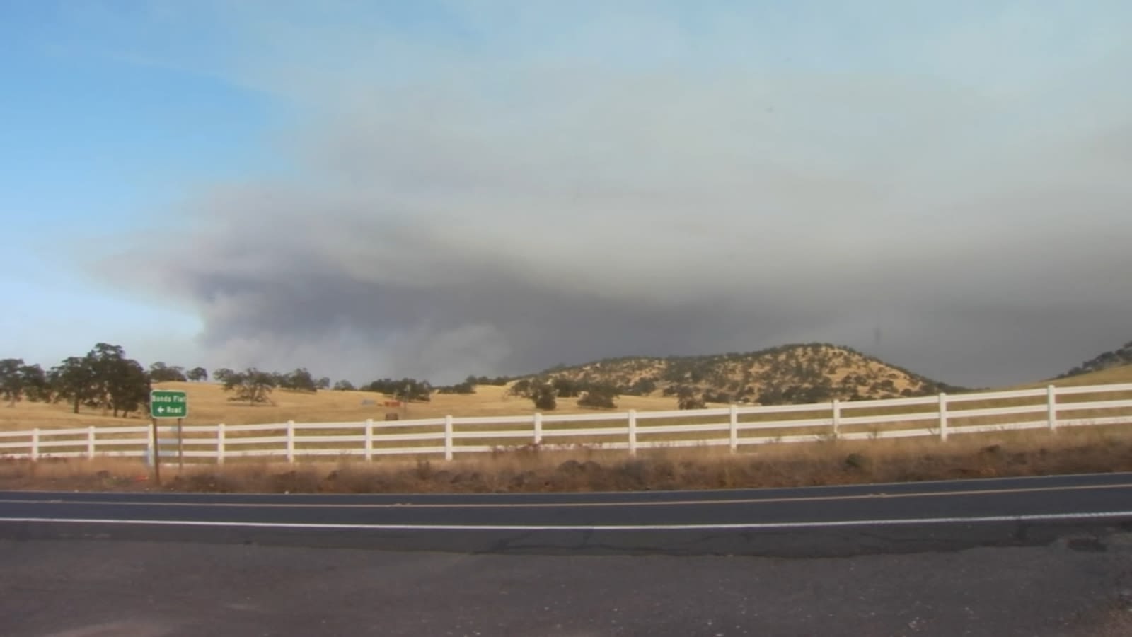 Air quality worsens as wildfire smoke blows into the Central Valley