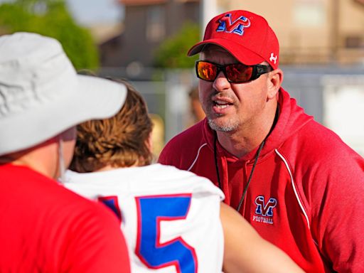 Can Andy Litten turn around another football program at Mesa Mountain View?