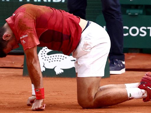 Novak Djokovic en duda para los cuartos de final de Roland Garros