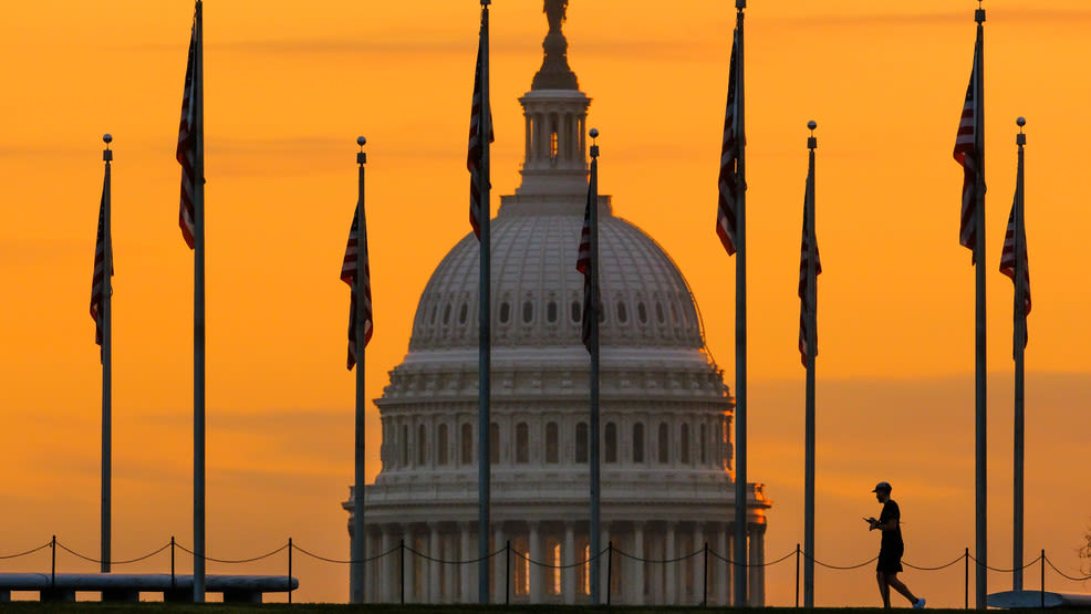 Democrats hold early leads in swing state Senate races