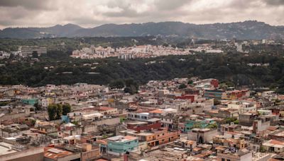 Guatemala: decomisan más de 800 kilos de cocaína ocultos en el techo de camión