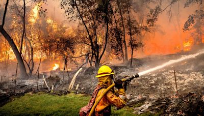 Park Fire grows to more than 300K acres, destroys homes, forces evacuations