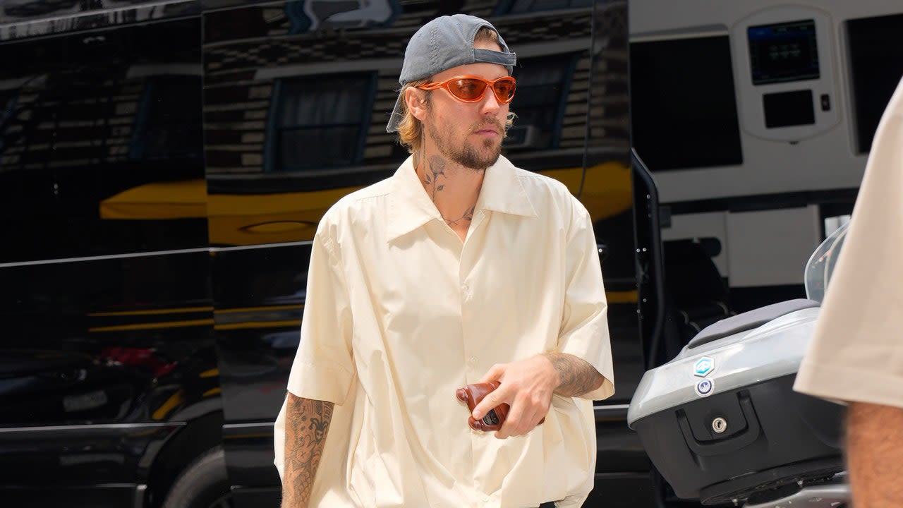 Justin Bieber—and His Artful, Disheveled Style—Is My Summer Mood