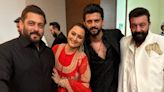 Sonakshi Sinha Holds Salman Khan and Zaheer Iqbal Close as They Pose With Sanjay Dutt at Ambani Wedding - News18