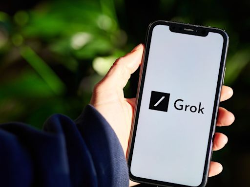 Elon Musk’s X to Summarize News Events Using Grok AI