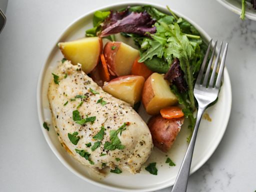 Simple Slow Cooker Ranch Chicken And Potatoes Recipe