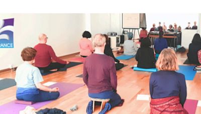 Viniyoga : l’enseignement traditionnel au service des autres avec Viniyoga fondation France