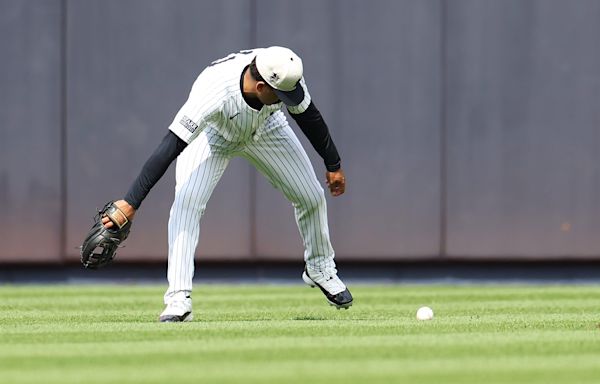 Aaron Boone Defends Trent Grisham for Lack of Hustle on Error in Loss