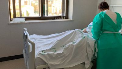 Cuánto cobra un auxiliar de enfermería en Aragón: sueldo base, paga extra, complementos y productividad