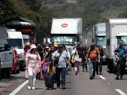 La Jornada: Cumple 36 horas el bloqueo en la autopista México-Puebla