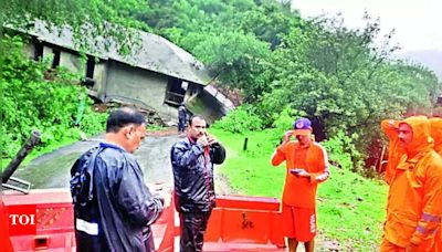 Two trapped in Lavasa house after landslide | Pune News - Times of India