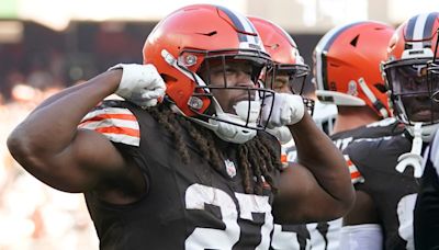 Kansas City Chiefs signing former star Kareem Hunt to practice squad, AP source says; running back spent 5 years with Cleveland Browns