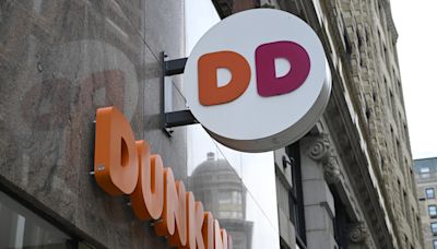 Dunkin' Donuts faces boycott from MAGA: "Bud Light Treatment"