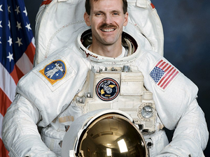 Former NASA astronaut Steve Lee Smith to headline Kerala AI conclave - The Shillong Times