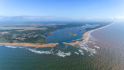 In a First, Brazilian City Grants Legal Rights to Waves