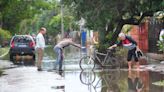 Nível da água reduz no Sarandi, em Porto Alegre, mas ainda há alagamento