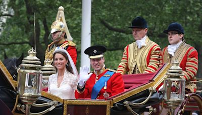 Kate Middleton : "Avoir une deuxième option permet...", à quoi ressemblait sa seconde robe de mariage ?