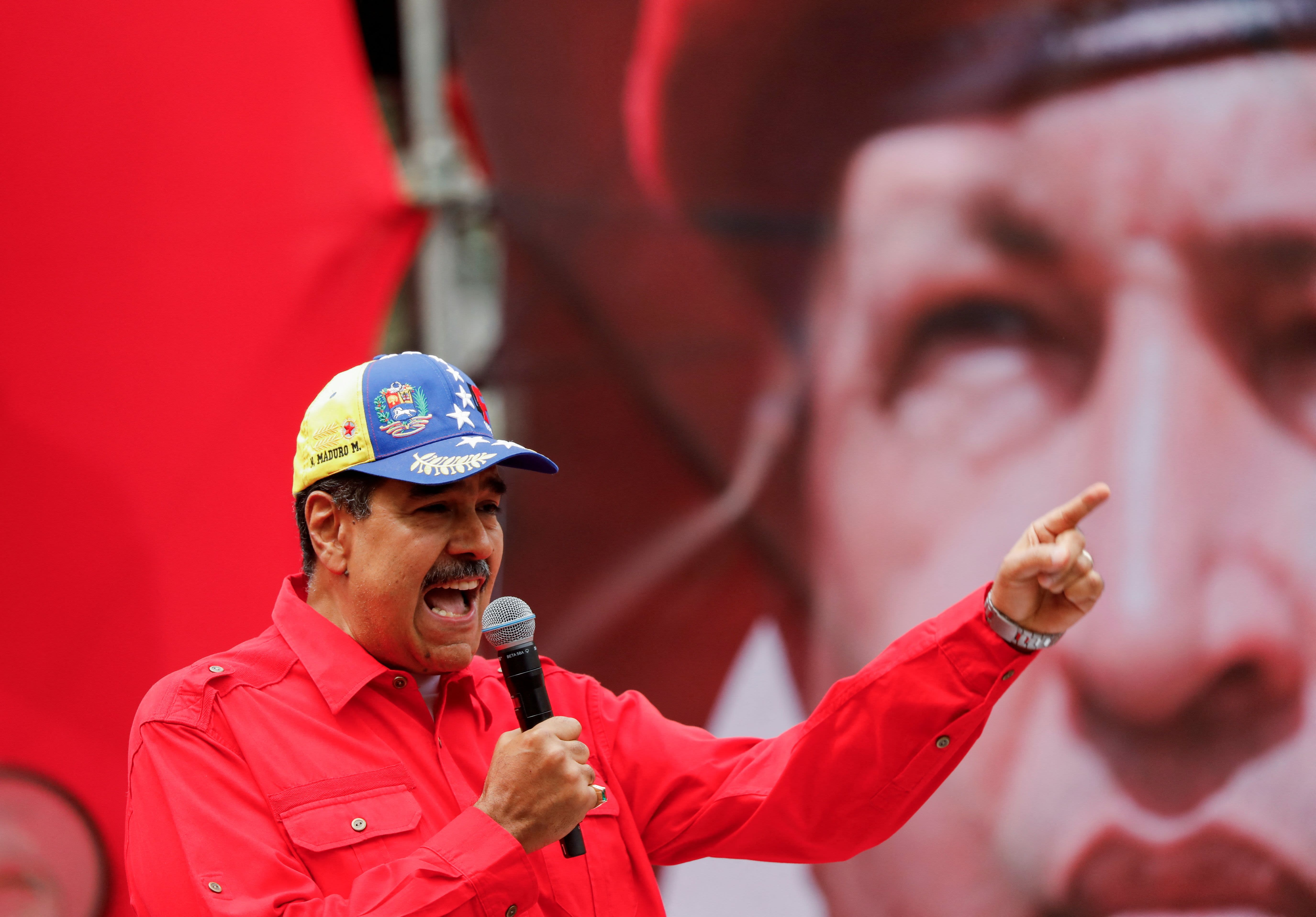 US reportedly offers amnesty to Venezuela's Maduro to give up power